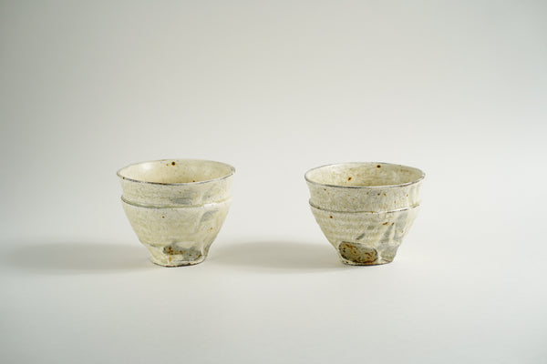 灰釉粉引汲出茶杯 | 山本一仁 (2025年3月)