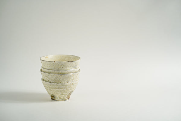 灰釉粉引汲出茶杯 | 山本一仁 (2025年3月)