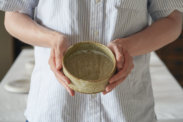 梅花皮釉寬茶碗 | 山本一仁 (2025年12月)