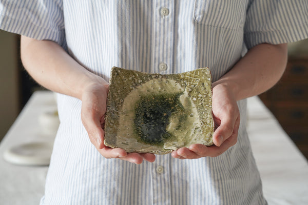 玻璃釉平角皿 | 山本一仁 (2025年12月)