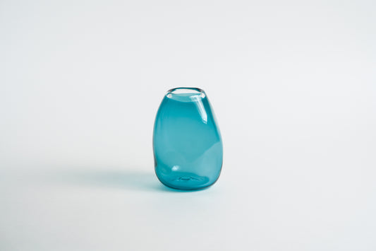 曲線玻璃花瓶 深藍 | Sazanami Glass