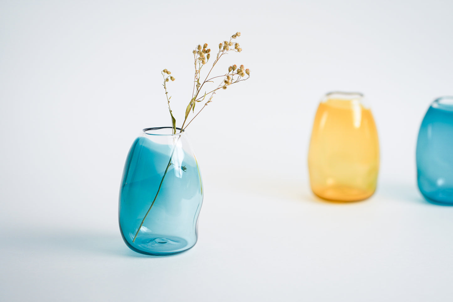 曲線玻璃花瓶 深藍 | Sazanami Glass