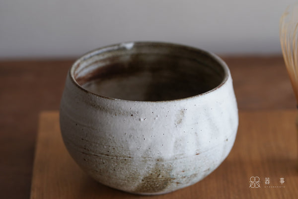 白化粧圓茶碗 | 山本一仁 (2026年1月)