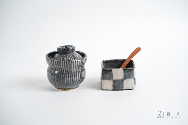 鼠志野釉市松圖案角小付 | 三浦繁久
