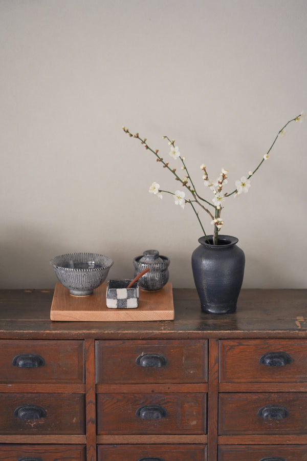 鼠志野釉市松圖案角小付 | 三浦繁久