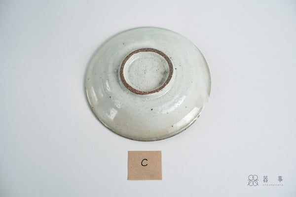 粉引青十草五寸緣皿 | 三浦繁久