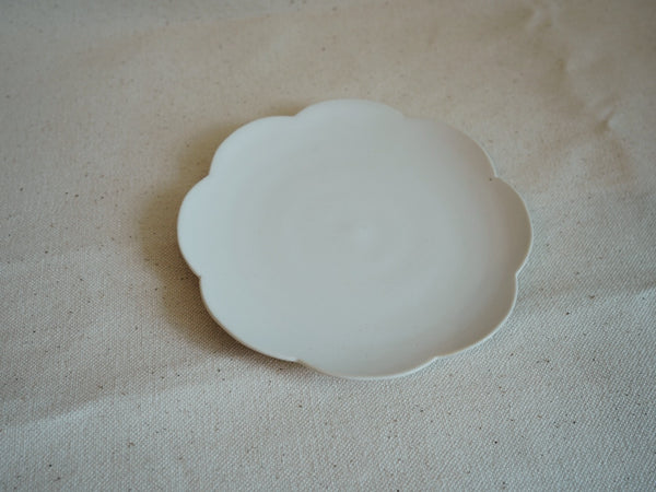 輪花豆皿 | 藤田千絵子