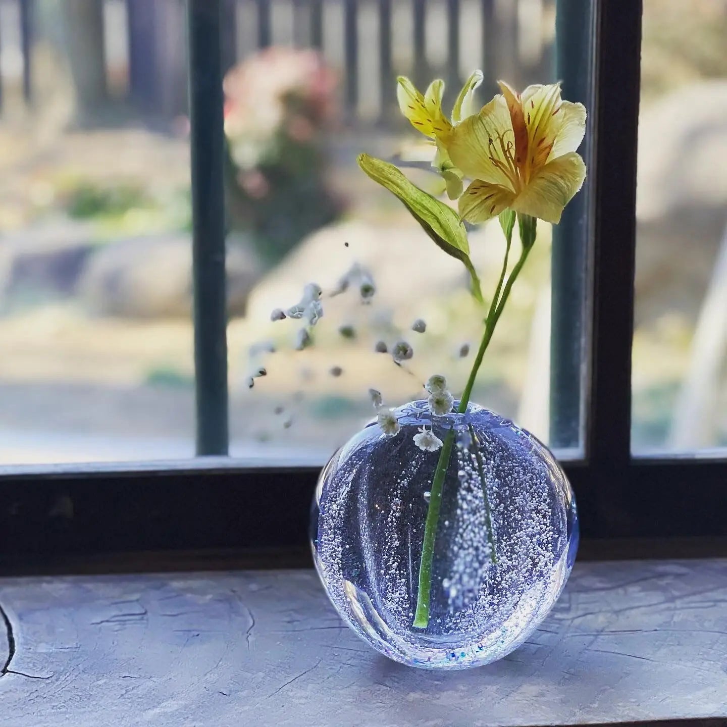 球體玻璃花器 大 | Sazanami Glass